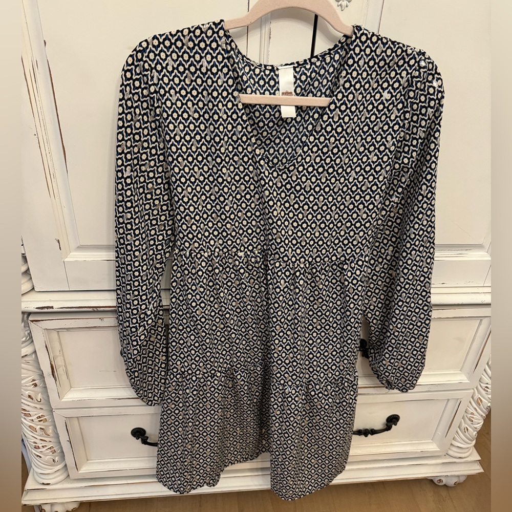 Women’s size medium dress